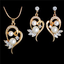 Yellow Gold plated with zircon and pearl love charm necklace set with earrings